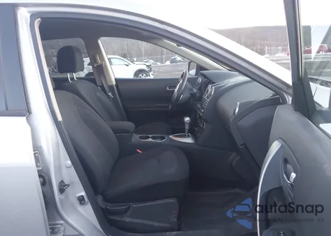 2015 Nissan Rogue Select S from USA, damaged, VIN JN8AS5MV6FW751583